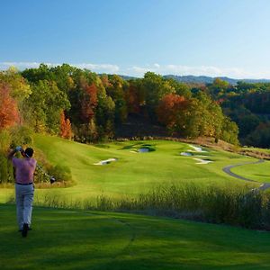 Meadowview Marriott Conference Resort And Convention Center